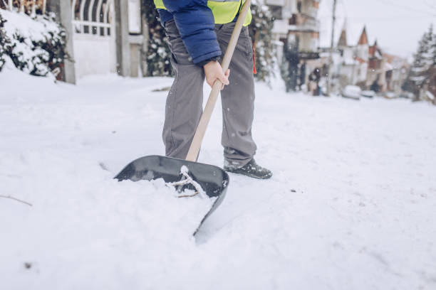 Advantages Of Hiring The Snow Removal Service