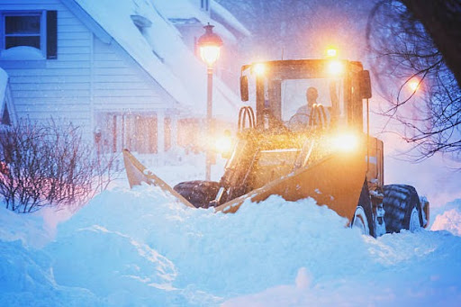 How Can A Snow Removal Service Help You Improve Customer Experience?