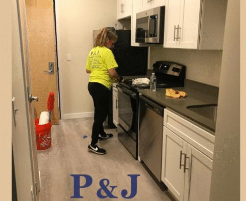Commercial Cleaner